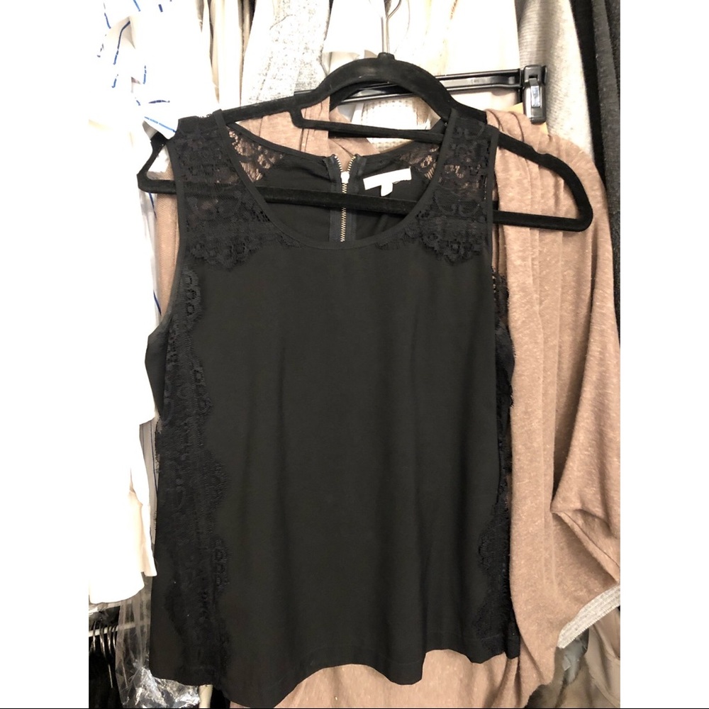 Urban outfitters small lace top